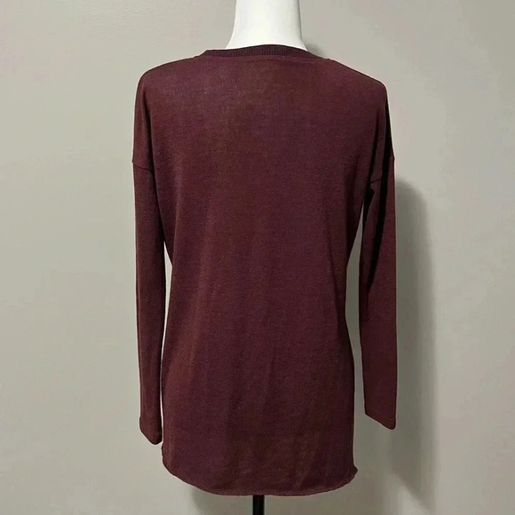 Wilfred Aritzia Sherbrooke V-Neck Sweater - Picture 9 of 12